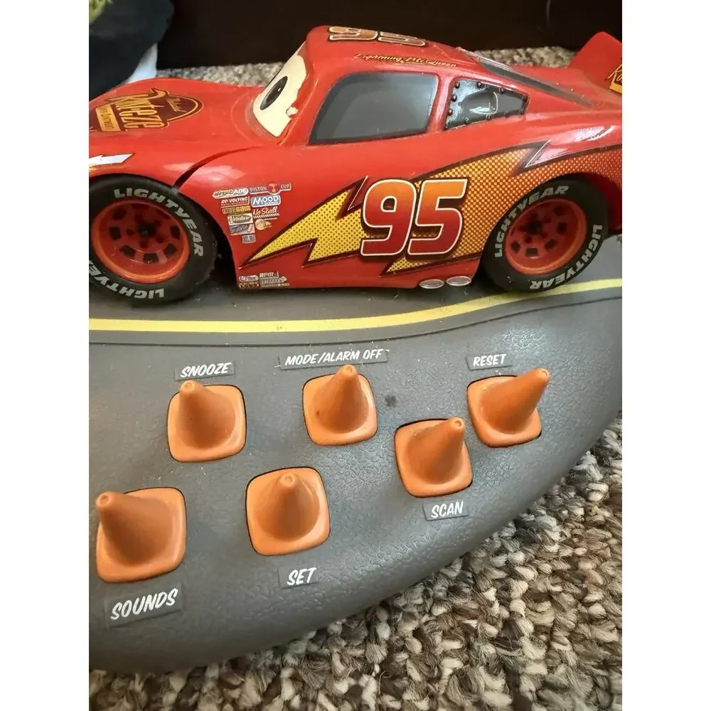Disney Pixar Cars Lightning McQueen Alarm Clock Radio No Cord Works